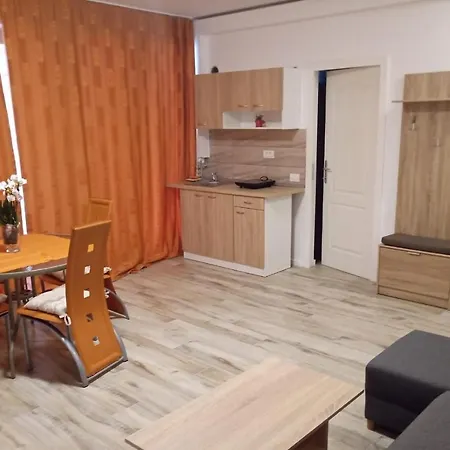 아파트 Apartament Amza